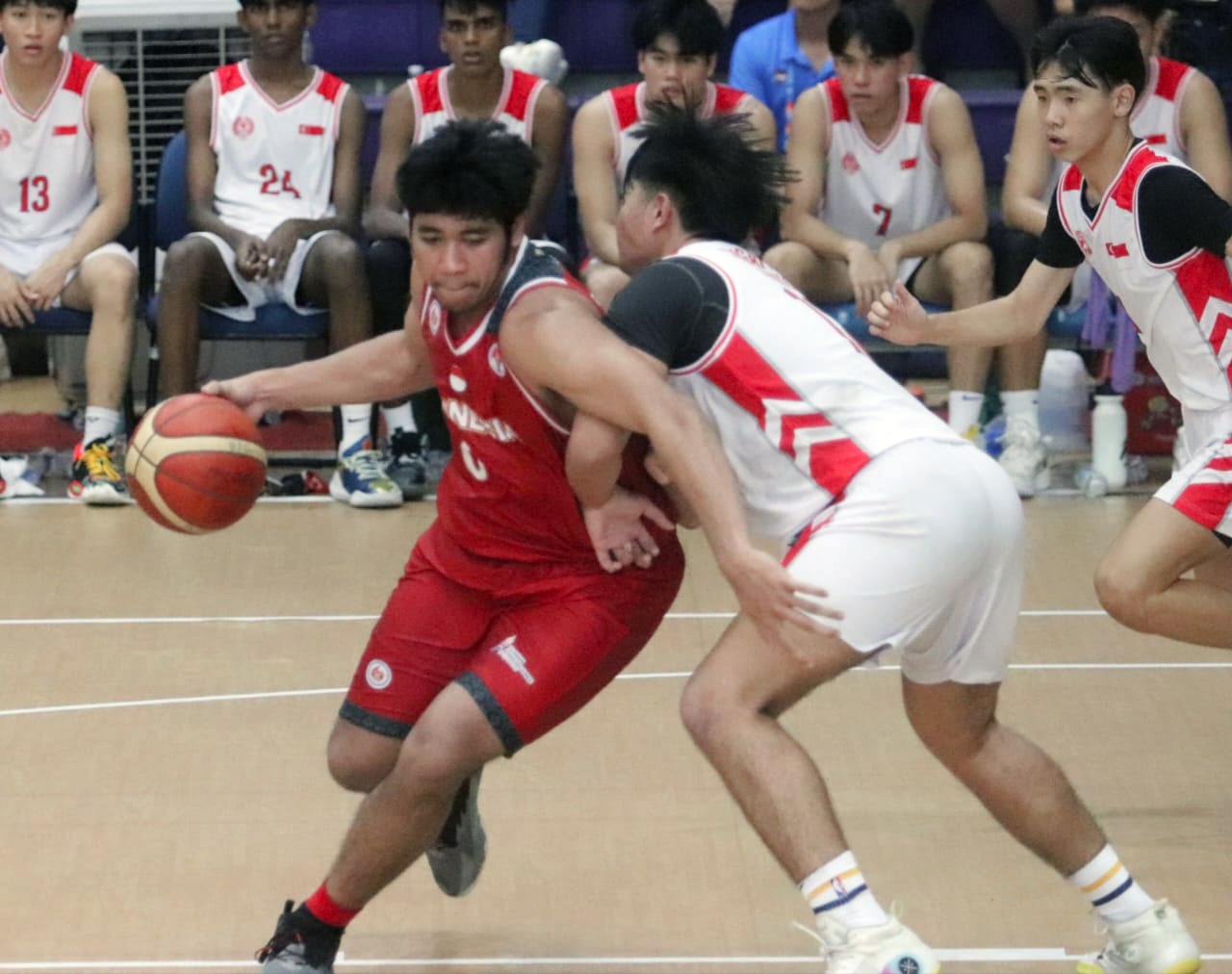 印尼击败新加坡晋级2024年东盟校运会男篮决赛